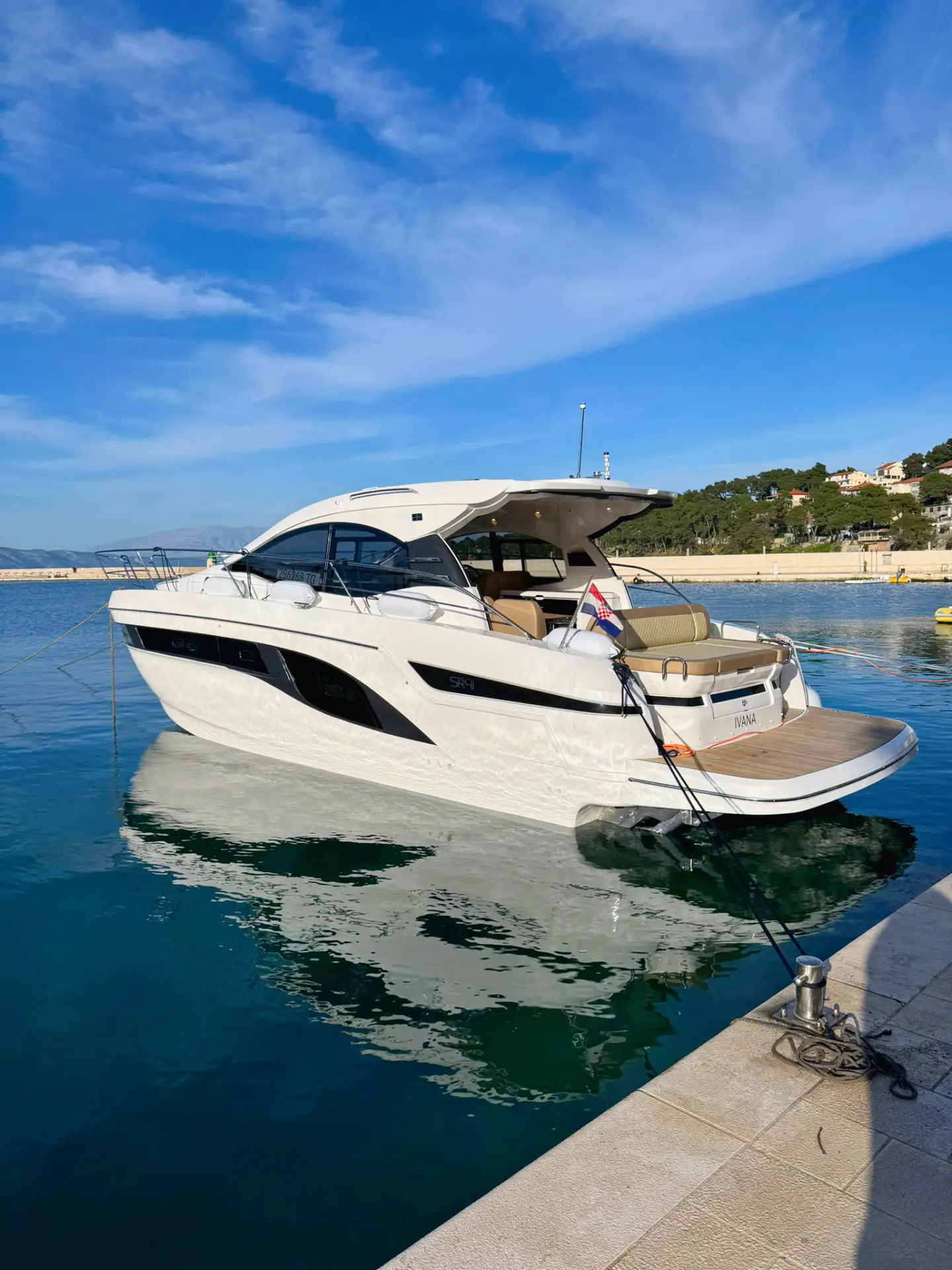 Motoryacht mieten Bavaria 41 - Ivana