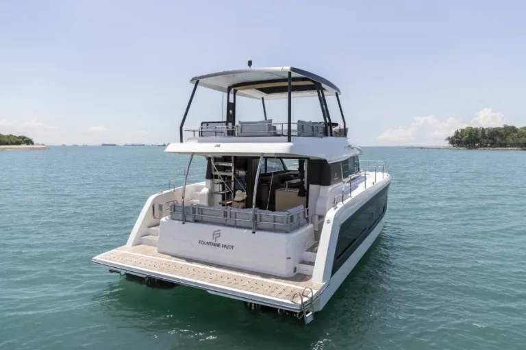 Fountaine Pajot MY5 - Mala