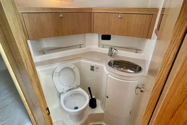 Adriana 36 Iris Sukosan