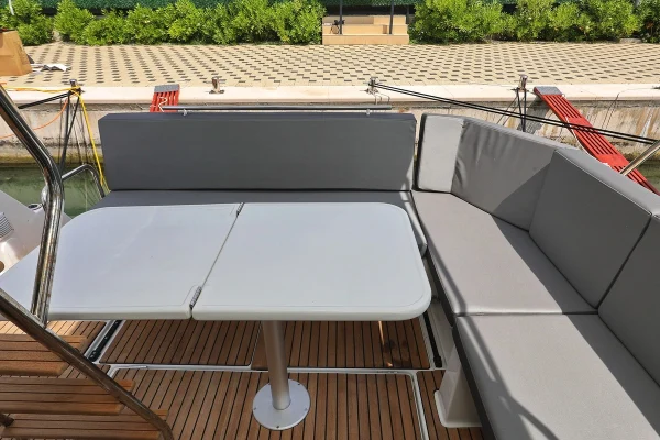 Antares 11 Fly OB - Tango