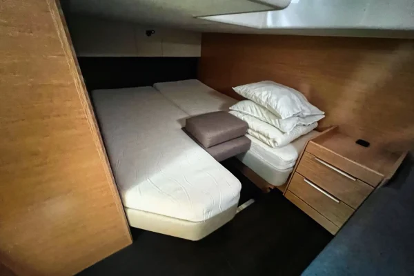 Bavaria 33 "Palermo" mieten