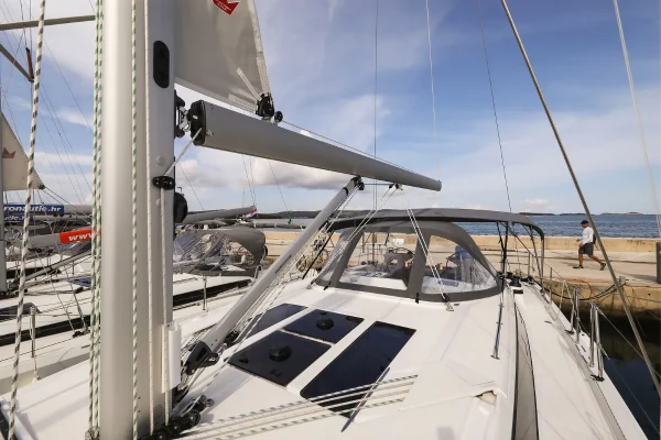 Segelboot Charter: Bavaria C46 - Lana