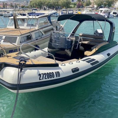 Aquamax 23 - Vodice Bootsvermietung