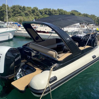 Aquamax 23 - Vodice Bootsvermietung