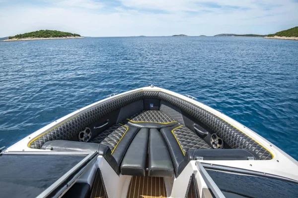 Bootsvermietung in Tribunj