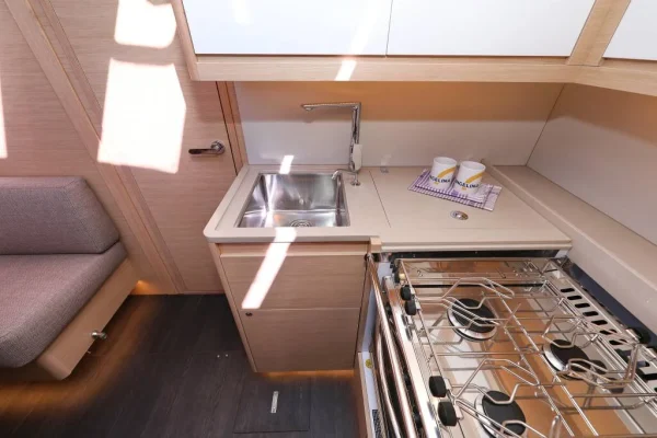 Segelboot in Vodice: Dufour 470 - Nausea