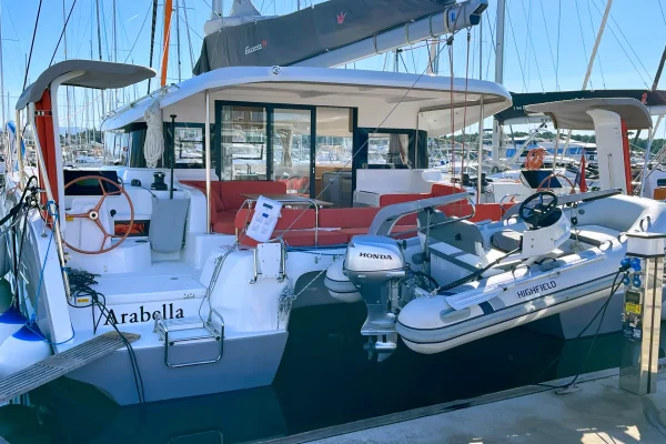 Excess 14 Arabella Sibenik