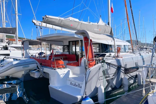 Excess 14 Arabella Sibenik