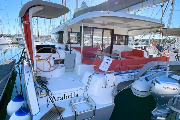 Excess 14 Arabella Sibenik