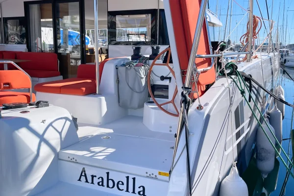 Excess 14 Arabella Sibenik