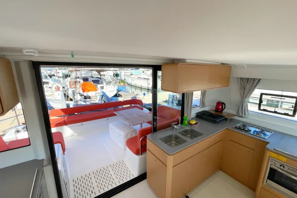 Excess 14 Arabella Sibenik