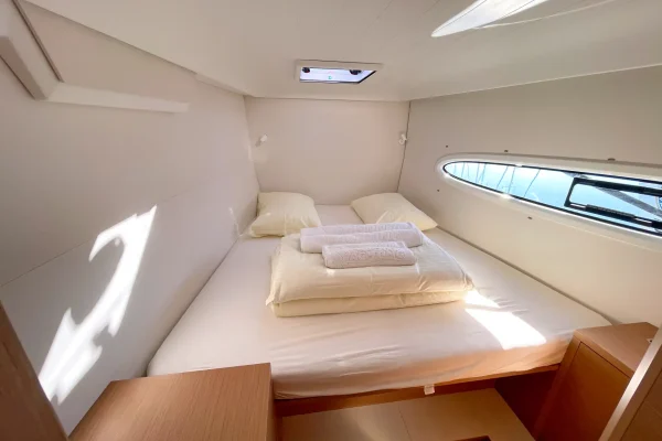 Excess 14 Arabella Sibenik