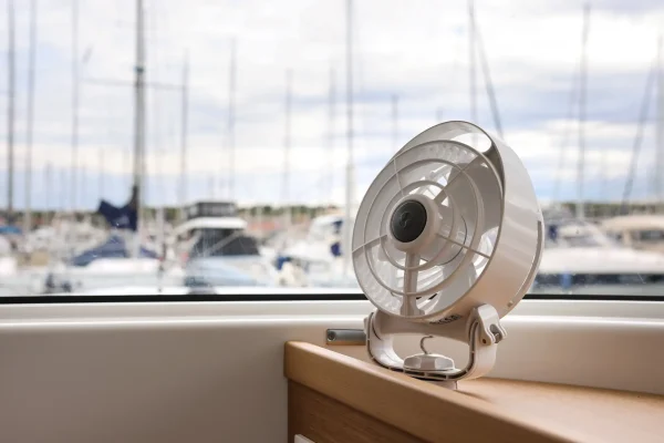 Excess 14 Windhunter Biograd