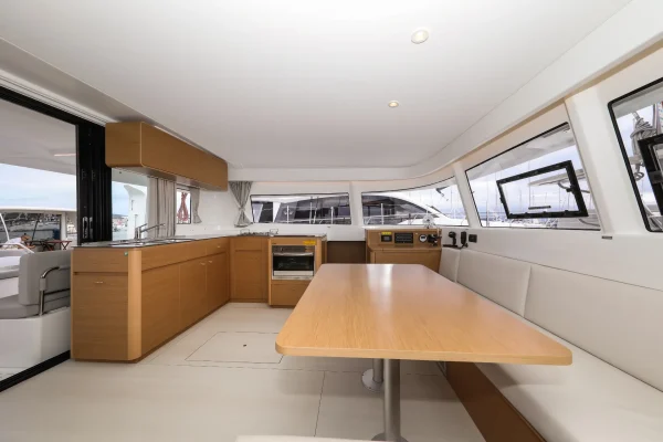 Excess 14 Windhunter Biograd