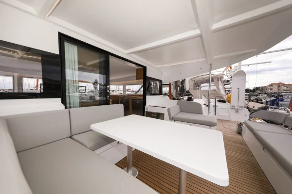 Excess 14 Windhunter Biograd