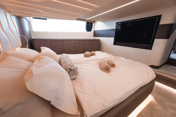 Galeon Yacht mieten in Kroatien