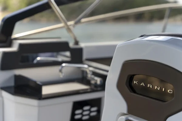 Karnic Boot mieten in Kroatien