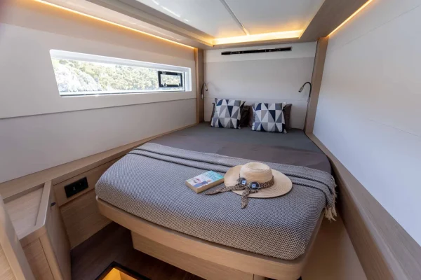 Katamaran mieten Šibenik: Lagoon 46 - Mare Azul