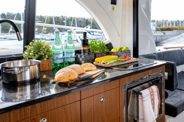 Marex 330 SCA SIbenik