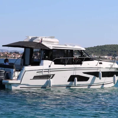 Motorboot Charter Tribunj - Merry Fisher 1095
