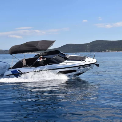Motorboot Charter Kroatien