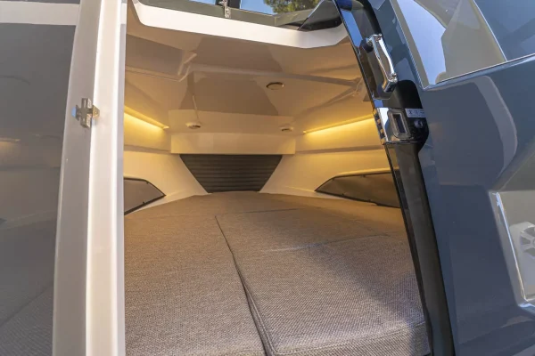 Motorboot Charter Kroatien Nordkapp K6 Noblesse