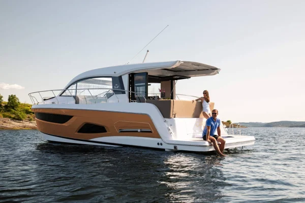 Luxus in Kastela: Sealine C390 - Tireless