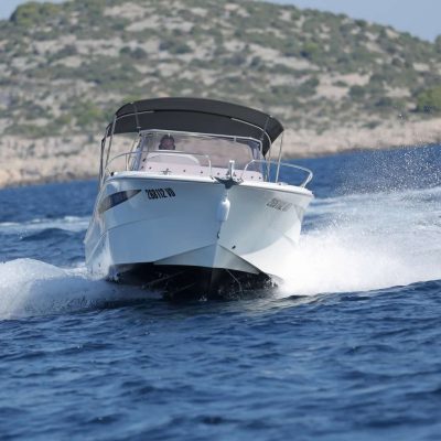 Sportboote Kroatien - Atlantic 750 Sun Cruiser mieten