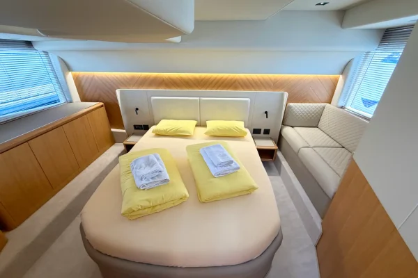 Motoryacht Charter Galeon 480 Sogno