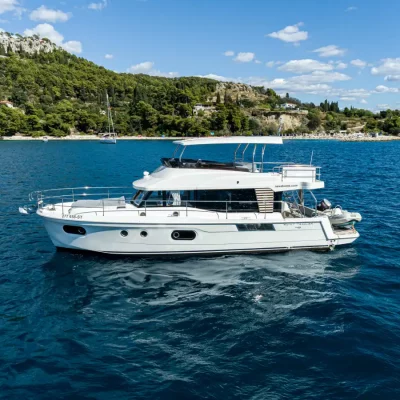 Yachturlaub Kroatien auf der Swift Trawler 48 - Tabita
