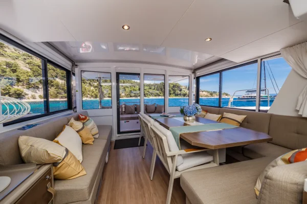 Bali Katamaran mieten