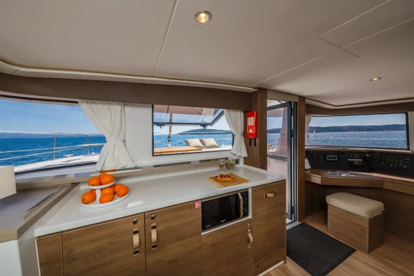 Bali Katamaran mieten