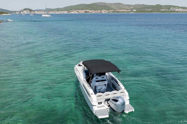 Tribunj Bootscharter - Karnic 702