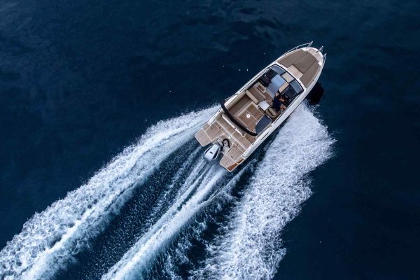 Bootsverleih in Tribunj