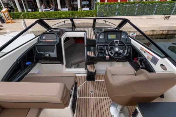 Bootsverleih in Tribunj