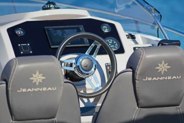 Bootsvermietung Kroatien Jeanneau Cap Camarat 7.5 "Kroatien Charter"