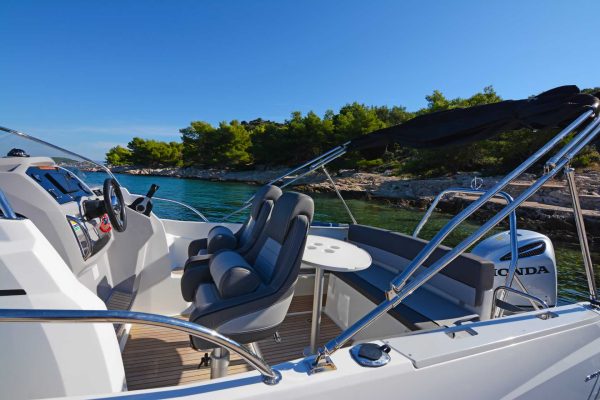 Jeanneau Cap Camarat 7.5 "Kroatien Charter"