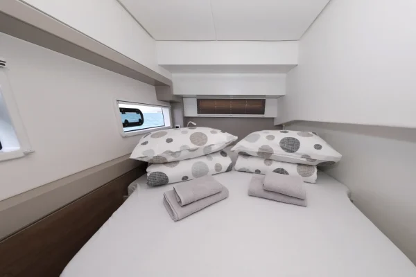 Catamaran charter Split