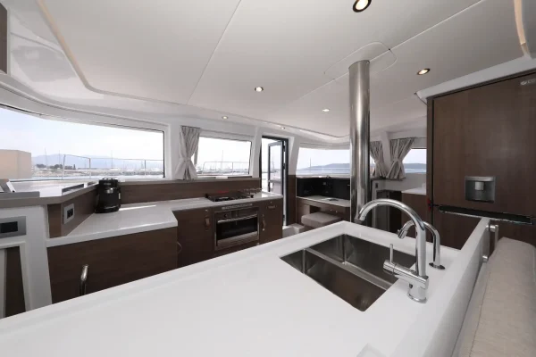 Catamaran charter Split