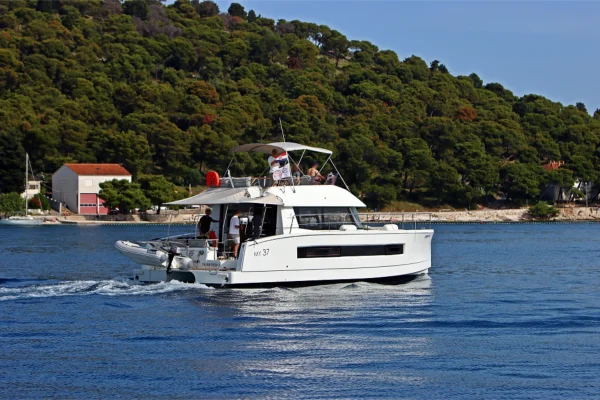 Fountaine Pajot MY 37 Thunderball Rogoznica