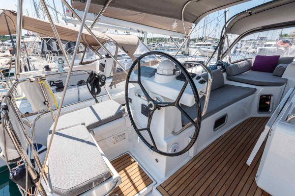 Segelyacht Charter Kroatien - Jeanneau 51