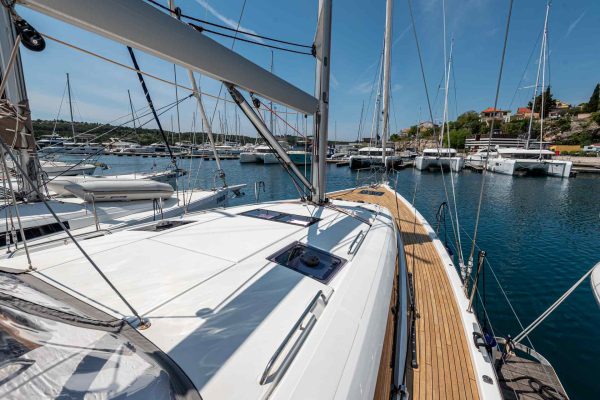 Segelyacht Charter Kroatien - Jeanneau 51