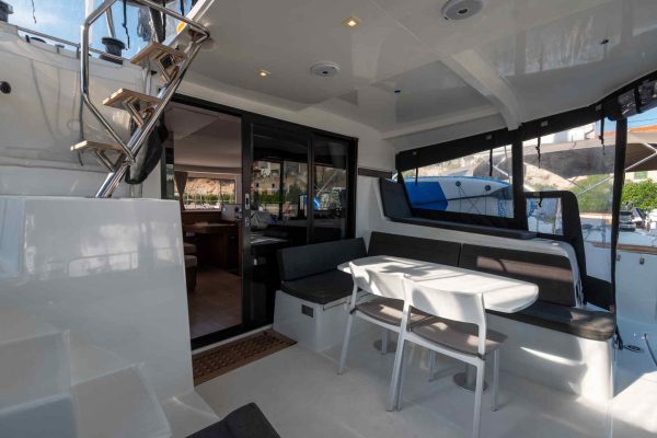 Katamaran chartern Kroatien