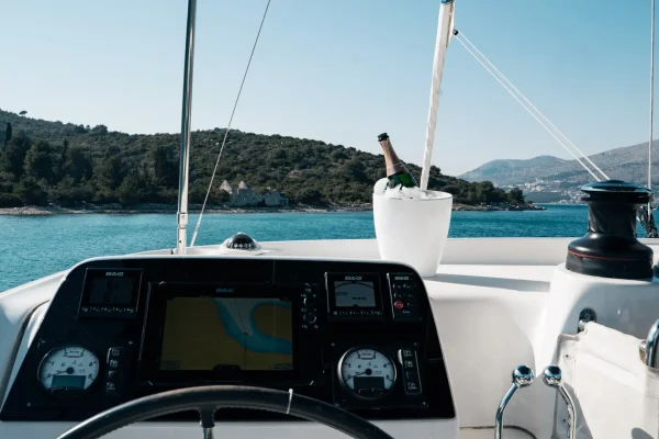 Trogir Katamaran mieten