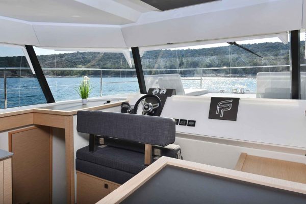 Kroatien Motorkatamaran Chartern