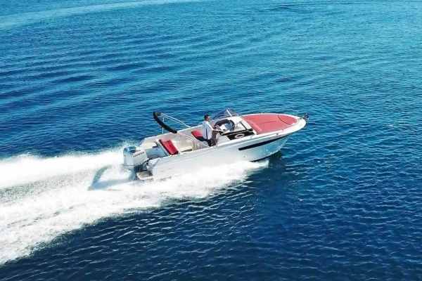 Boot mieten: Atlantic Marine 750 Sun Cruiser - 2017