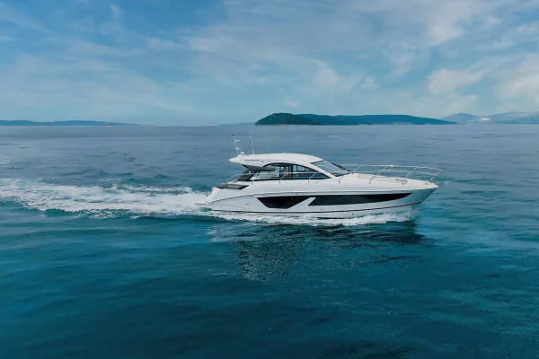 Motoryacht charter Kroatien