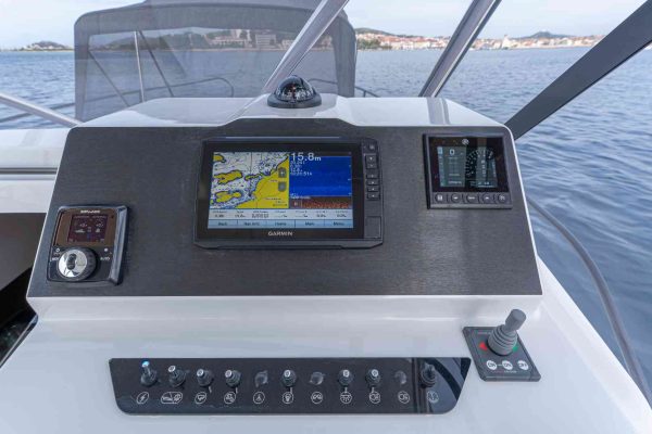 Motorboot Kroatien mieten in Vodice