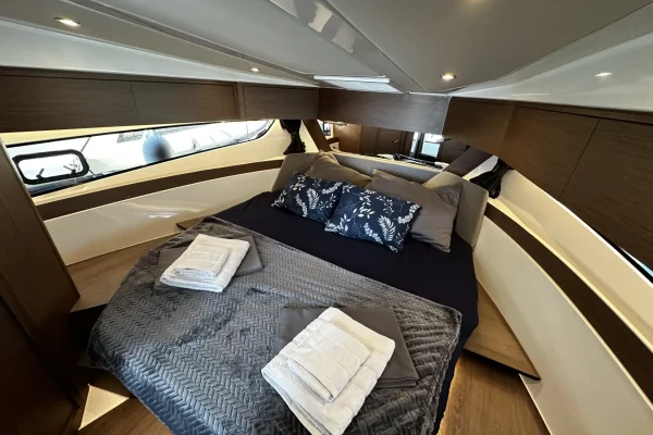 Motorboot mieten Tribunj