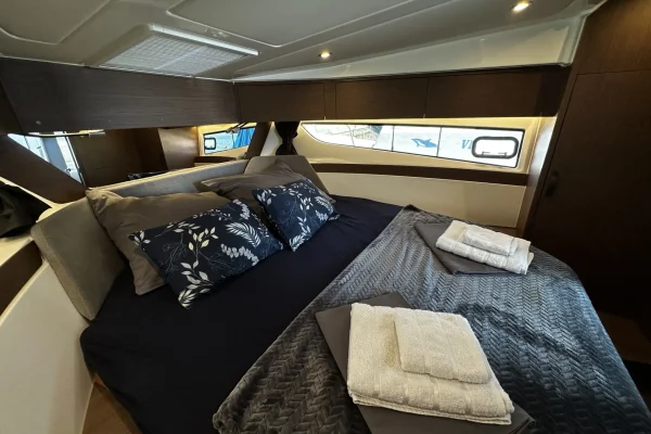 Motorboot mieten Tribunj